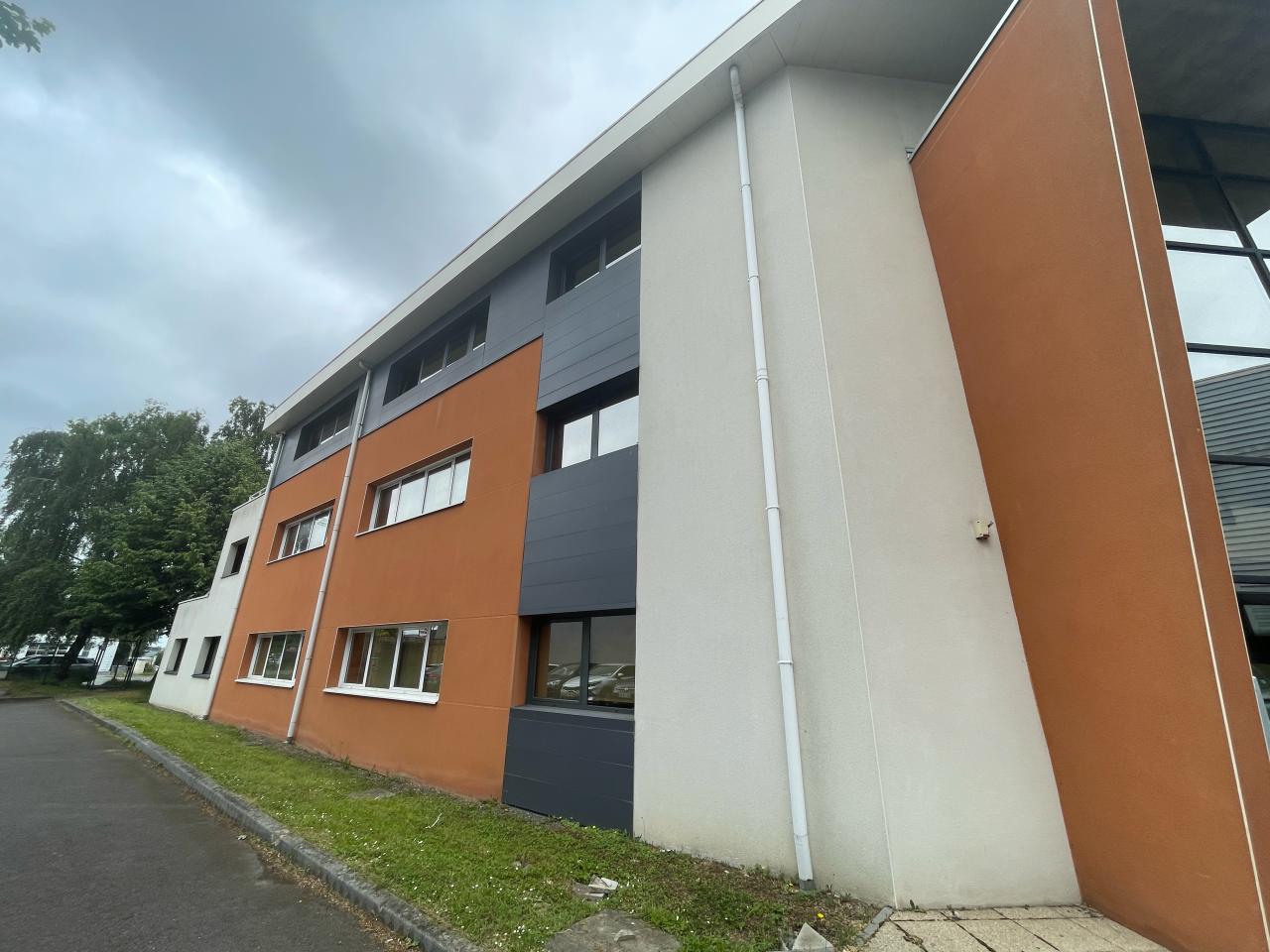 Bureau Saint-Grégoire 370m² Location bureau Saint-Grégoire Ille-et-Vilaine OLBUR2531813 0